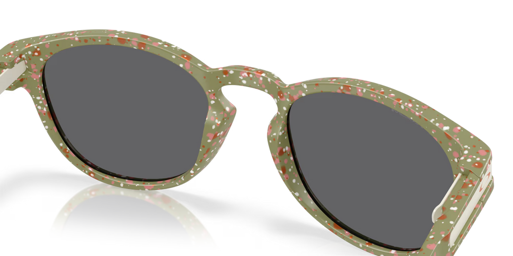 Oakley Latch - Matte Fern Terrazzo Frame with Prizm Black Lens