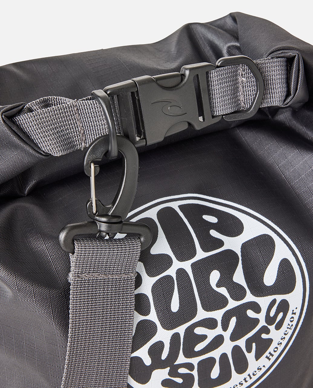 Rip Curl Surf Series 20L Barrel Bag
