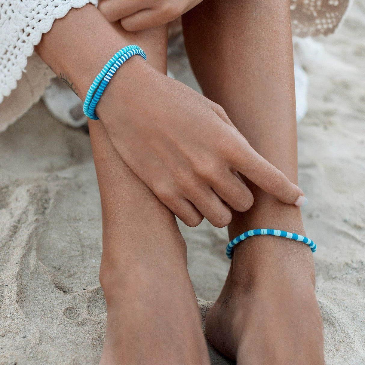 Pura Vida Canal Blues Seascape Vinyl Disc Stretch Bracelet