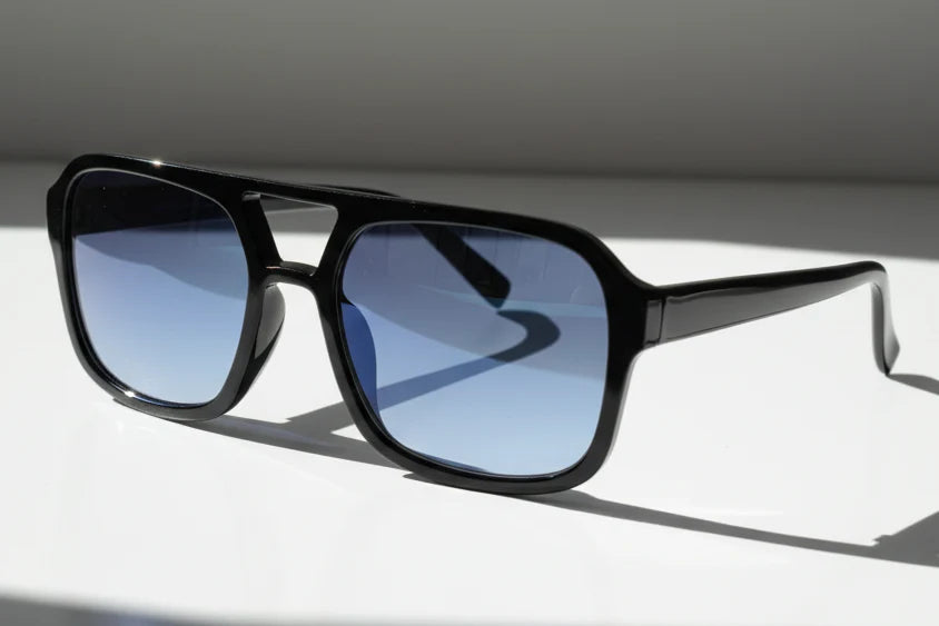 Eyelevel Chic