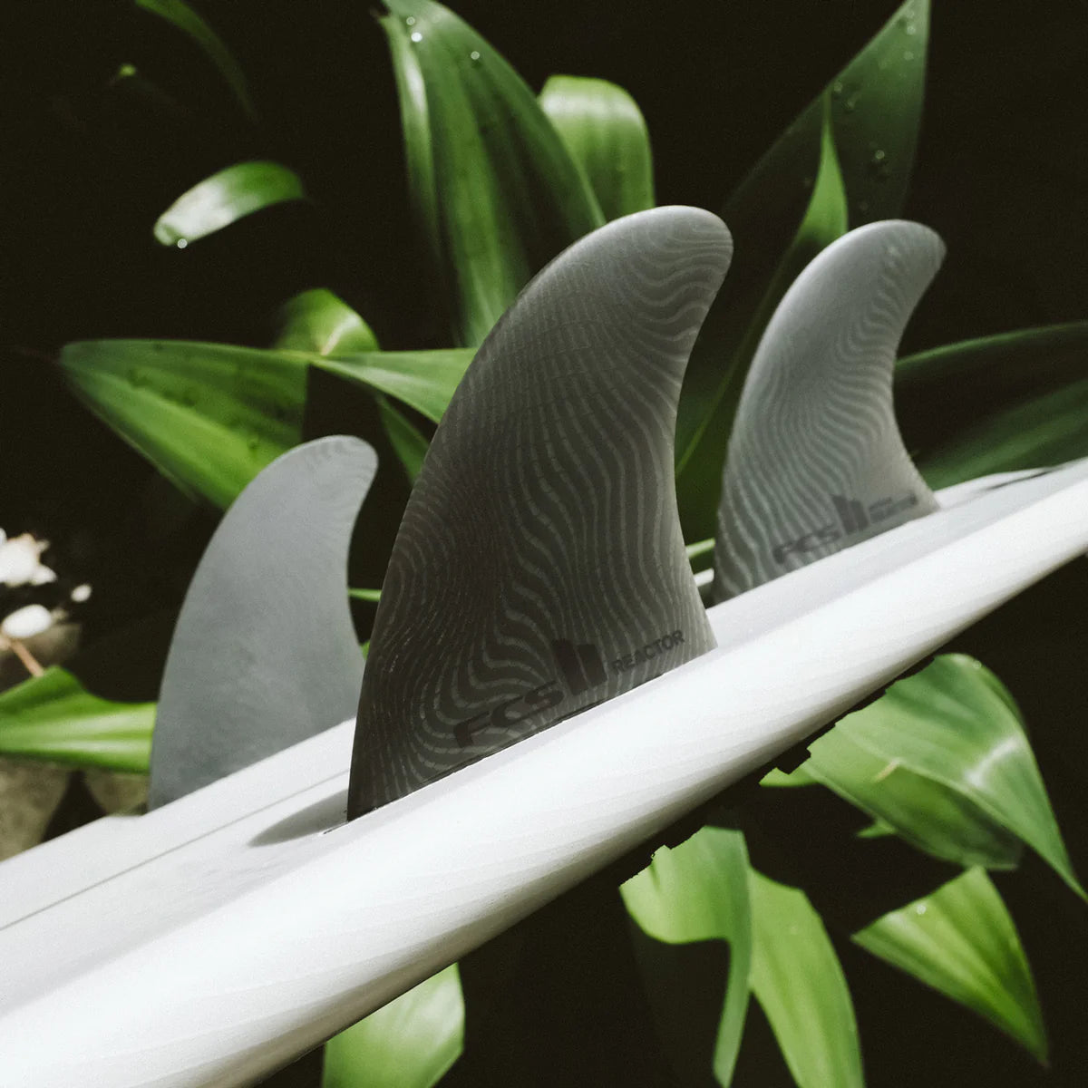 FCS 2 Reactor Neo Glass EcoBlend Thruster Fins - Ash