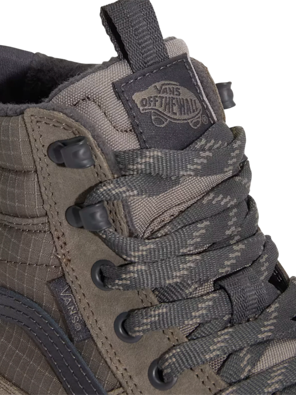 Vans Sk8-Hi Waterproof Insulated Shoe