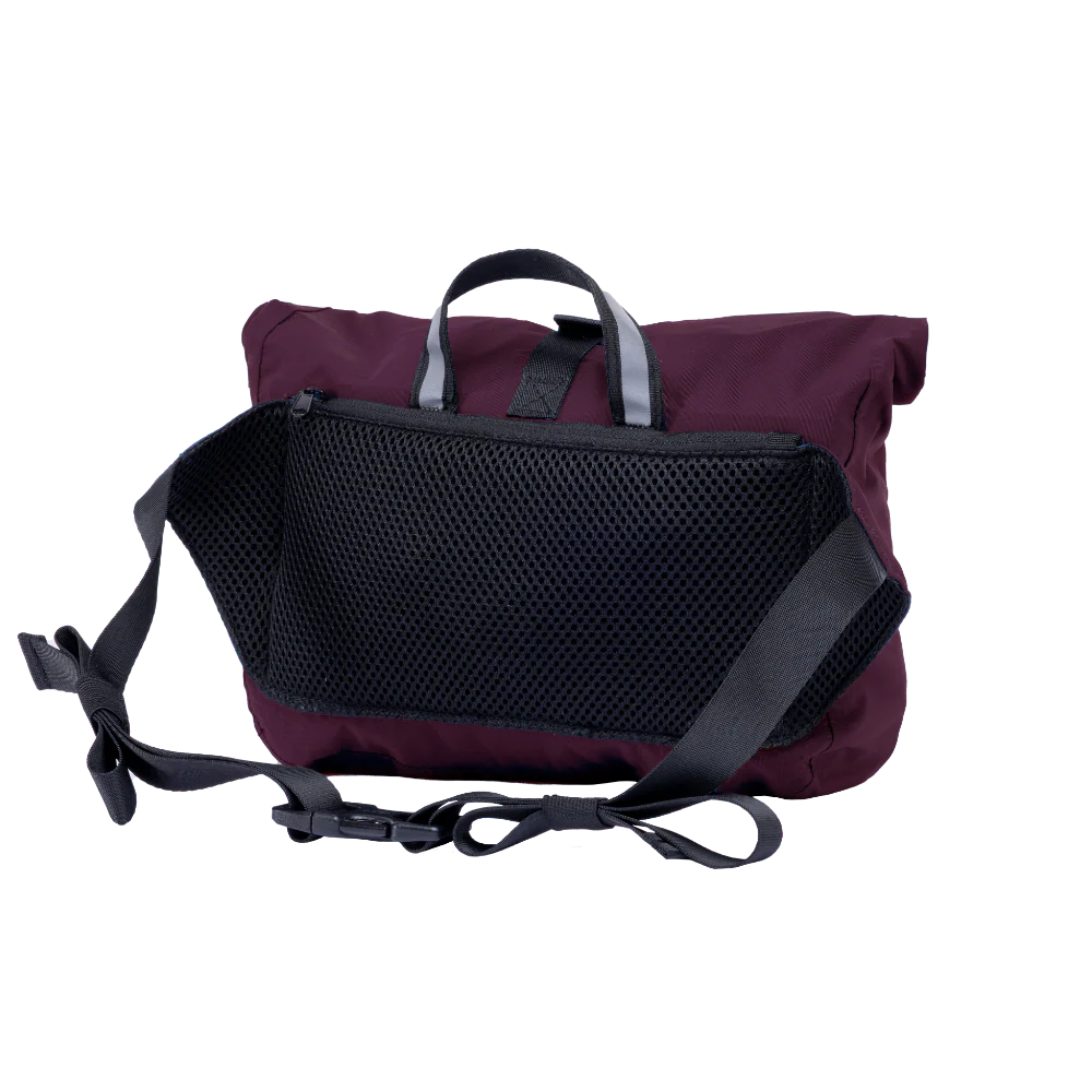 Red Paddle Co Lightweight Waterproof Crossbody Bag 7L