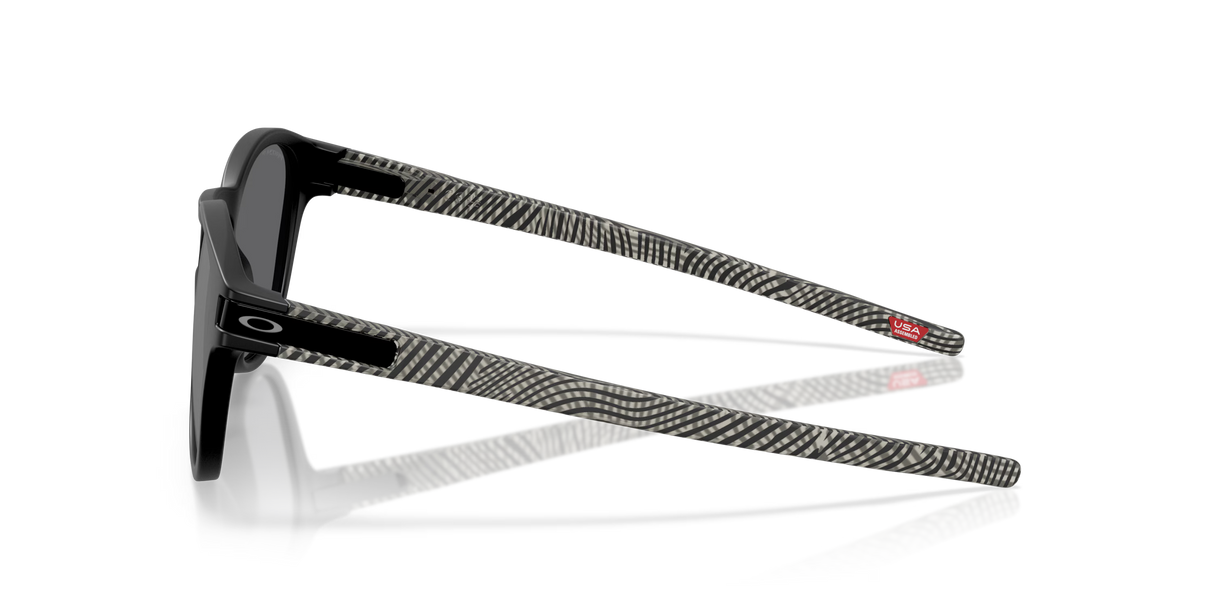 Oakley Latch - Matte Black Frame with Prizm Black Polarized Lens