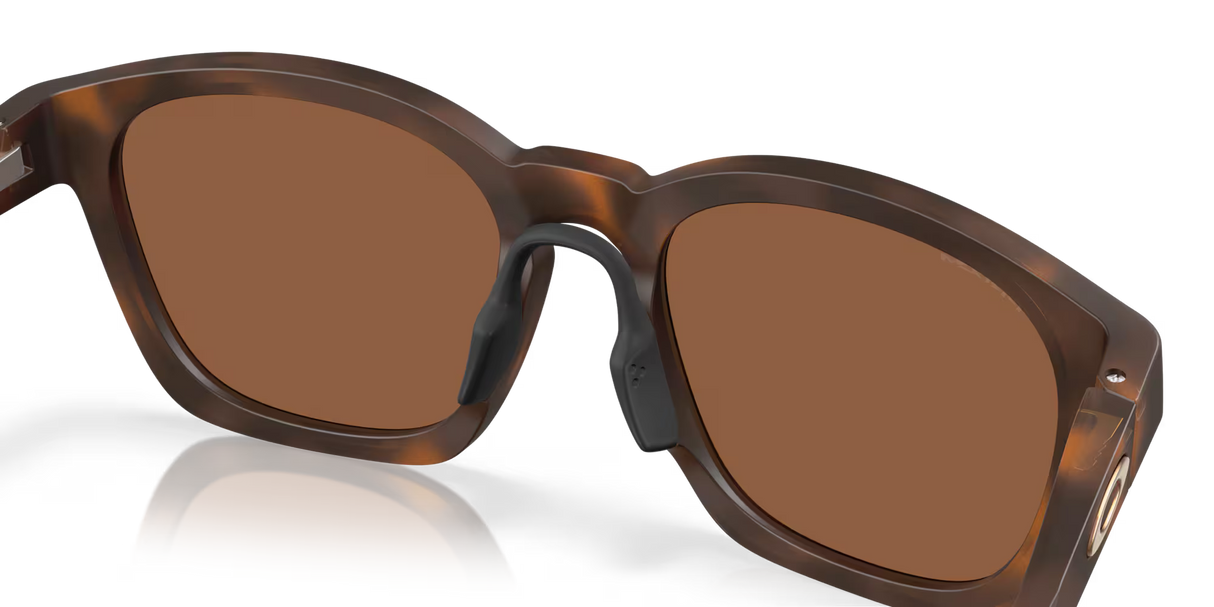 Oakley Shackle - Matte Brown Tortoise Frame with Prizm Tungsten Lens