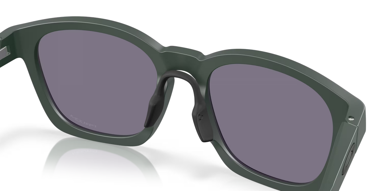 Oakley Shackle - Matte Hunter Green Frame with Prizm Grey Lens