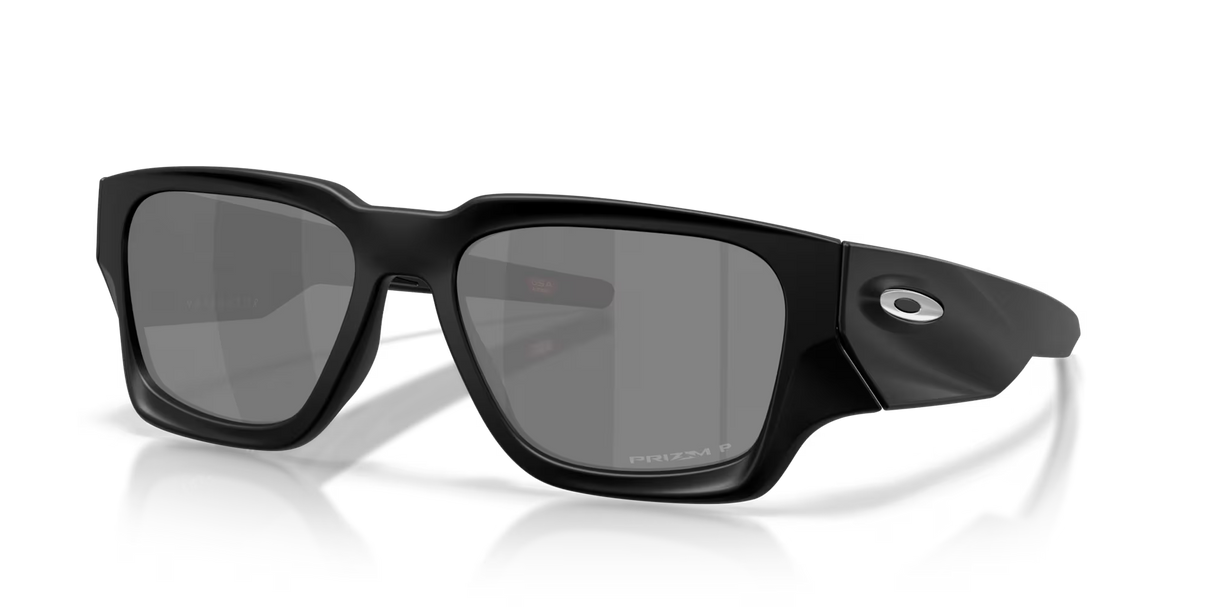 Oakley Instagator - Matte Black Frame with Prizm Black Polarized Lens
