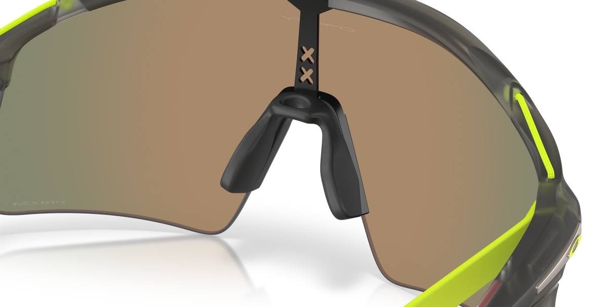 Oakley Stunt Wing - Matte Grey Smoke Frame with Prizm Ruby Lens