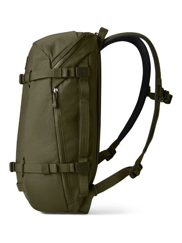 YETI Crossroads 22L Backpack-Drinkware, Cool Boxes & Accessories-troggs.com