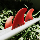 FCS 2  Accelerator Neo Glass EcoBlend Thruster Fins - Red
