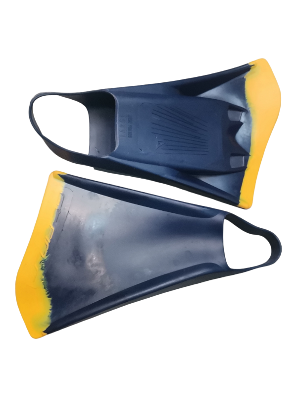 GT Classic Model Bodyboards Fins - Navy/Yellow
