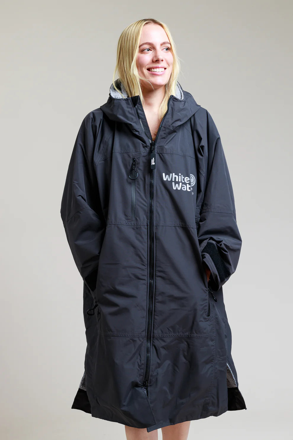 White Water Hard Shell Changing Robe - Black