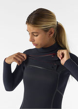 O'Neill Womens Hyperfreak Fire 5/4+ Chest Zip Winter Wetsuit - Black