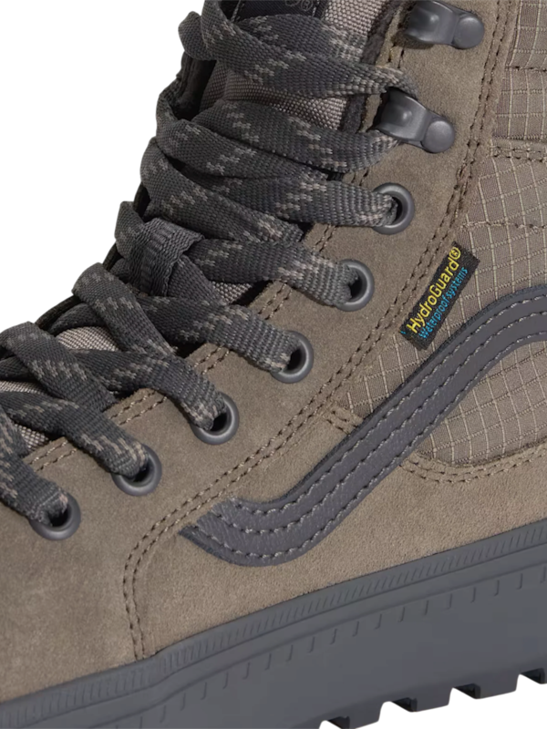 Vans Sk8-Hi Waterproof Insulated Shoe